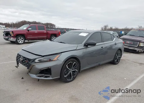 2023 Nissan Altima Sr Fwd z USA, uszkodzony, nr VIN 1N4BL4CV6PN348533